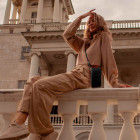 moex CitySling Motorola One Macro Handytasche zum Umhängen – Weiteres Produktbild 5