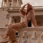 moex CitySling Sony Xperia 10 V Handytasche zum Umhängen – Weiteres Produktbild 5