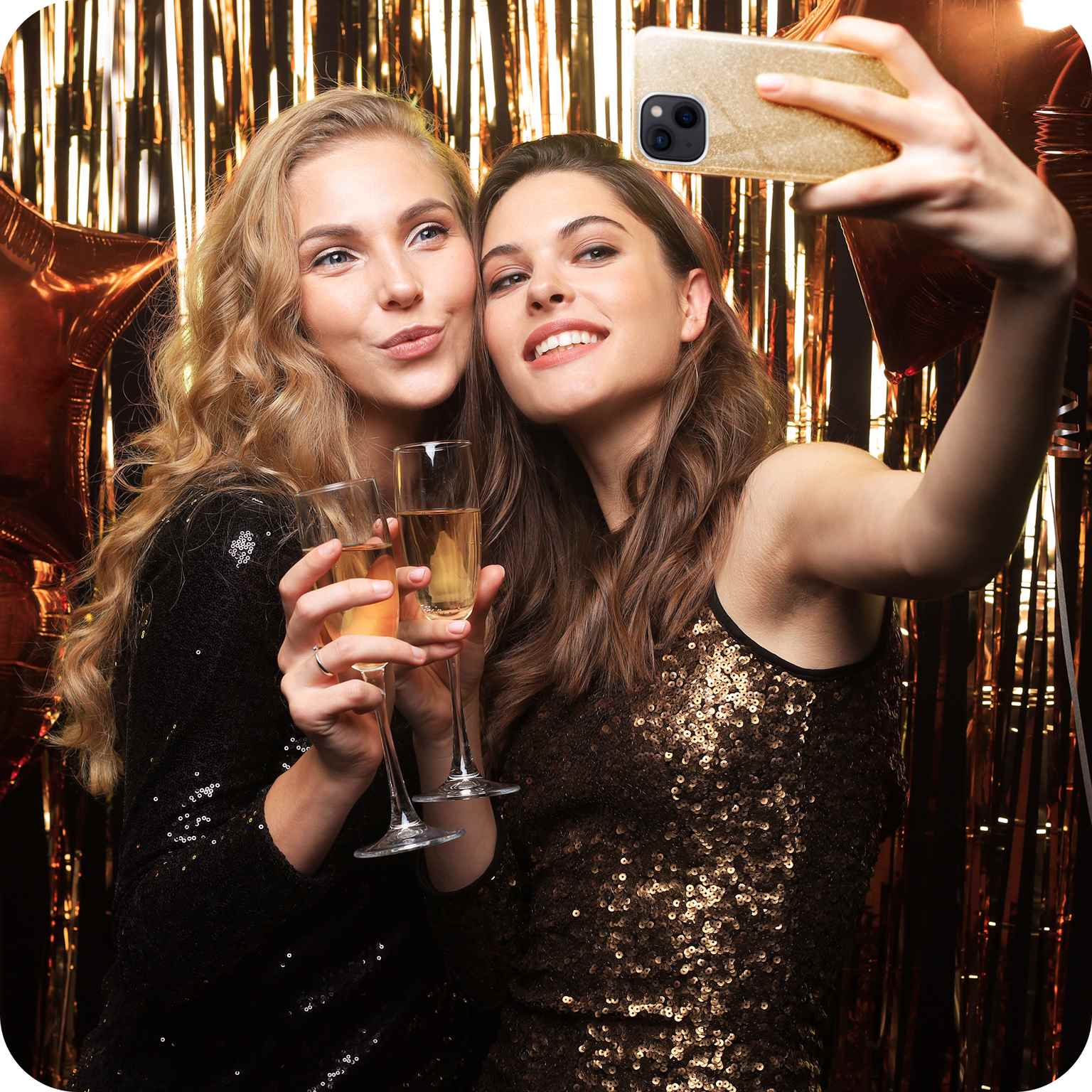 ONEFLOW Glitter Case iPhone 14 Plus mit Glitzer Look – Weiteres Produktbild 7