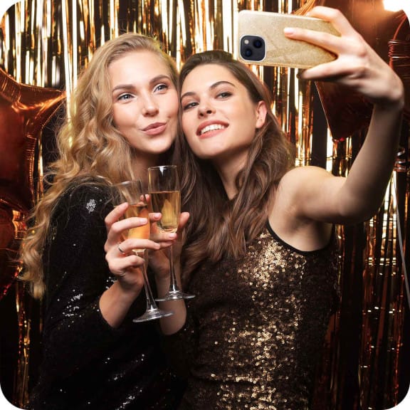 ONEFLOW Glitter Case iPhone 14 Plus mit Glitzer Look – Weiteres Produktbild 7 ONEFLOW Glitter Case iPhone 14 Plus mit Glitzer Look – Weiteres Produktbild 7