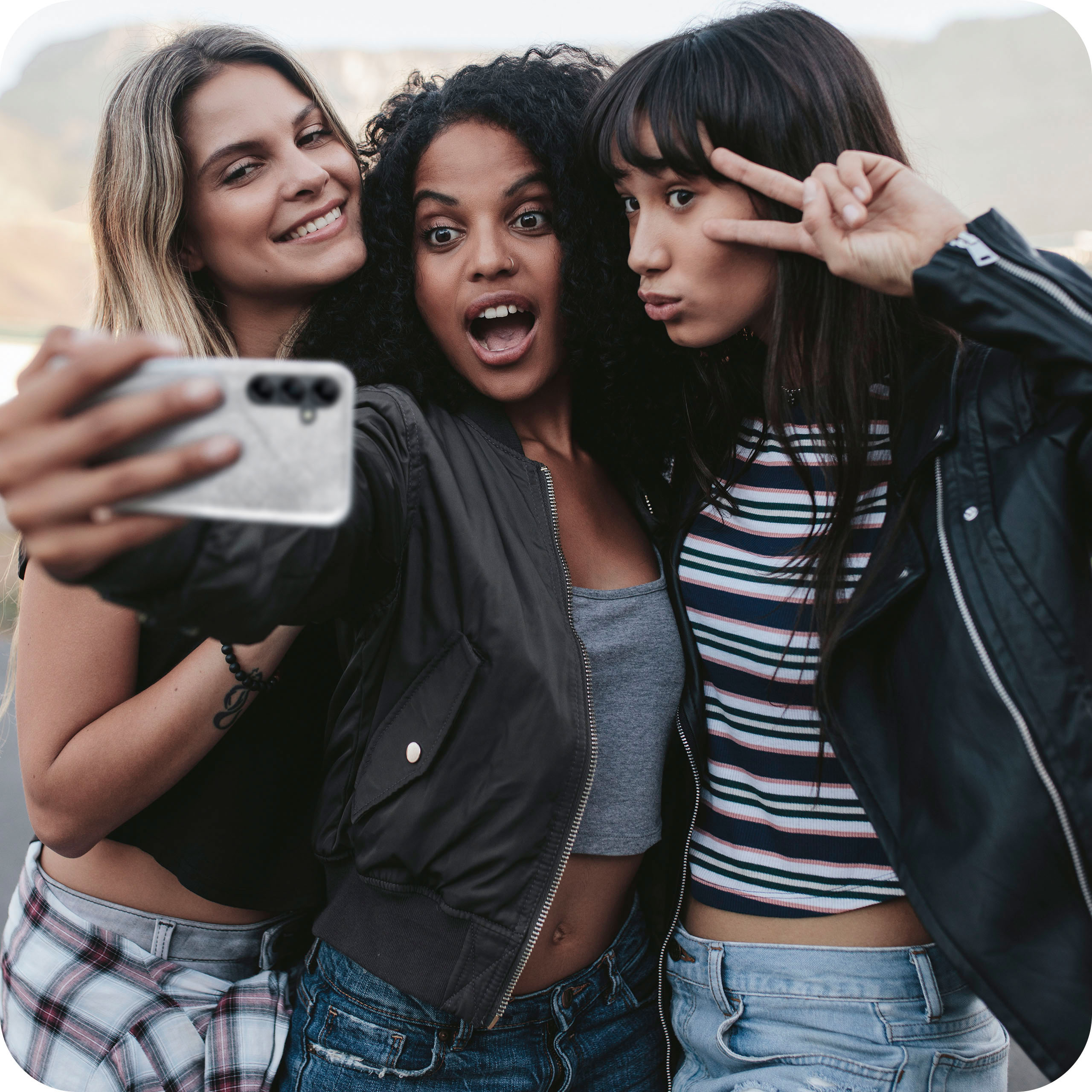 ONEFLOW Glitter Case Samsung Galaxy A14 5G mit Glitzer Look – Weiteres Produktbild 7 ONEFLOW Glitter Case Samsung Galaxy A14 5G mit Glitzer Look – Weiteres Produktbild 7