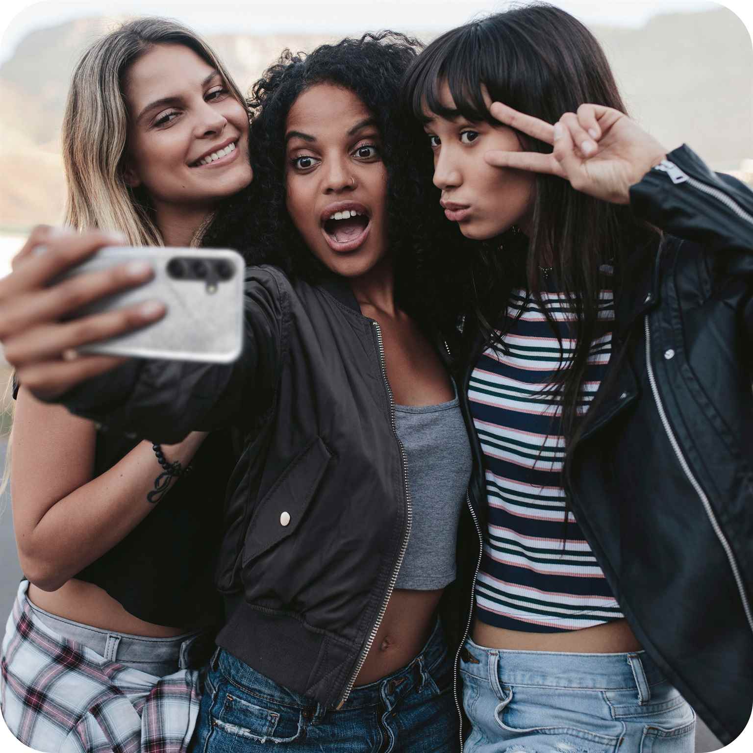 ONEFLOW Glitter Case Samsung Galaxy A54 5G mit Glitzer Look – Weiteres Produktbild 7 ONEFLOW Glitter Case Samsung Galaxy A54 5G mit Glitzer Look – Weiteres Produktbild 7