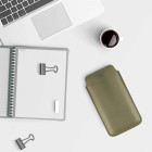 moex Pull Case iPhone 17e Einsteckhülle Leder Optik – Produktbild 7