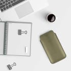 moex Pull Case Xiaomi 17 Einsteckhülle Leder Optik – Produktbild 7