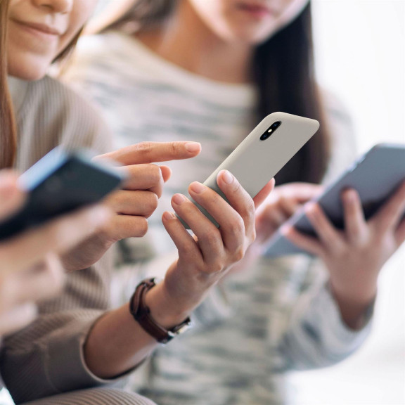 ONEFLOW Soft Case iPhone X mit Kameraschutz – Weiteres Produktbild 6