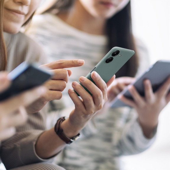 ONEFLOW Soft Case Poco C65 mit Kameraschutz – Weiteres Produktbild 6 ONEFLOW Soft Case Poco C65 mit Kameraschutz – Weiteres Produktbild 6