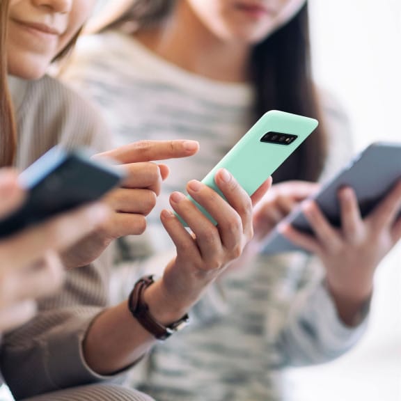 ONEFLOW Soft Case Samsung Galaxy S10 mit Kameraschutz – Weiteres Produktbild 6 ONEFLOW Soft Case Samsung Galaxy S10 mit Kameraschutz – Weiteres Produktbild 6