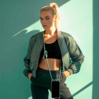 ONEFLOW Twist Case iPhone 17 Handykette – Stoff Kordel – Weiteres Produktbild 4