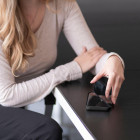 moex Void Case iPhone 15 Klapphülle Hochglanz – Weiteres Produktbild 6