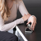 moex Void Case iPhone 16 Klapphülle Hochglanz – Weiteres Produktbild 6