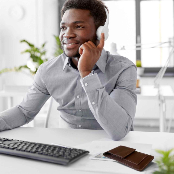 ONEFLOW Zeal Case LG G8s ThinQ Einsteckhülle mit Kartenfach – Weiteres Produktbild 7