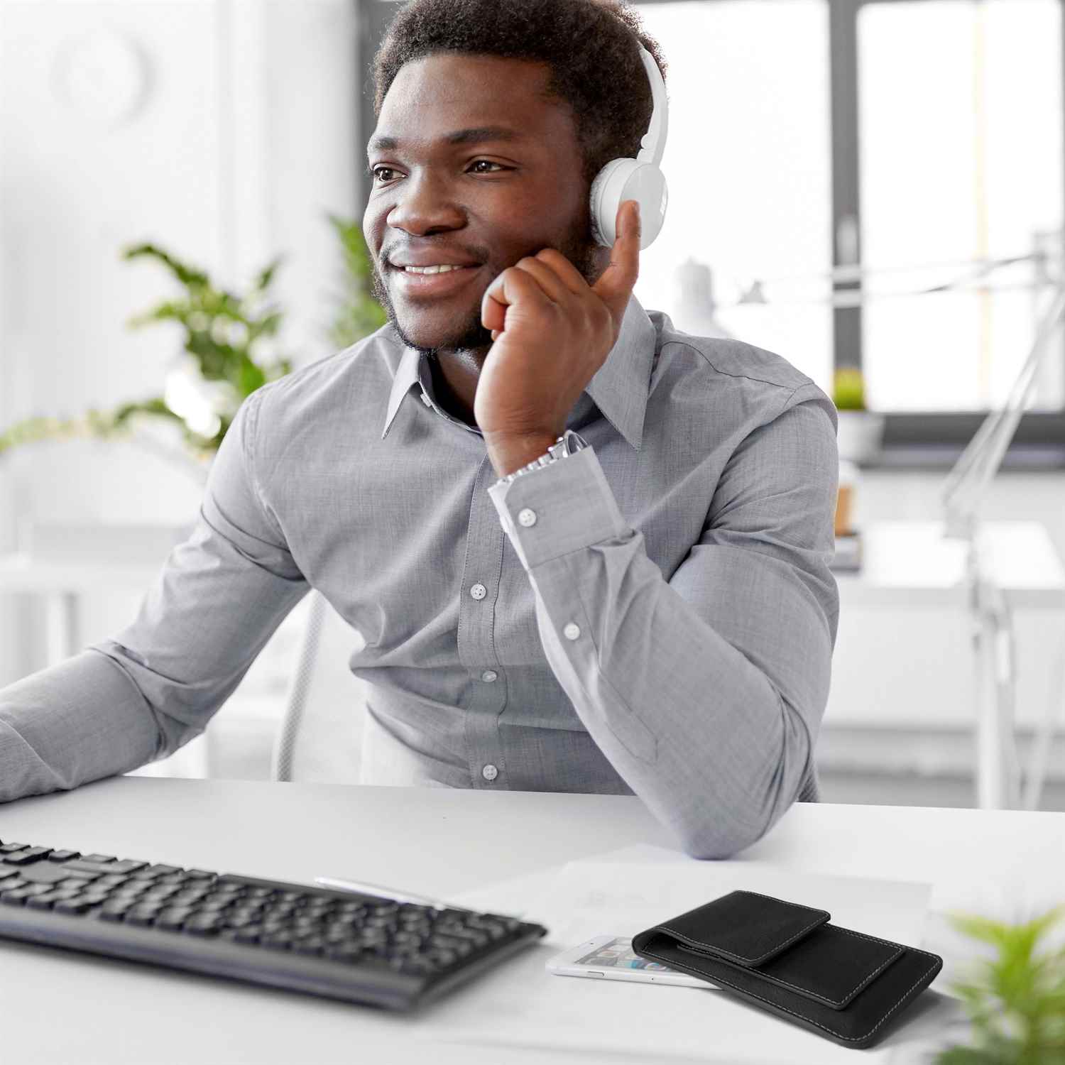 ONEFLOW Zeal Case Volla Phone Einsteckhülle mit Kartenfach – Weiteres Produktbild 6