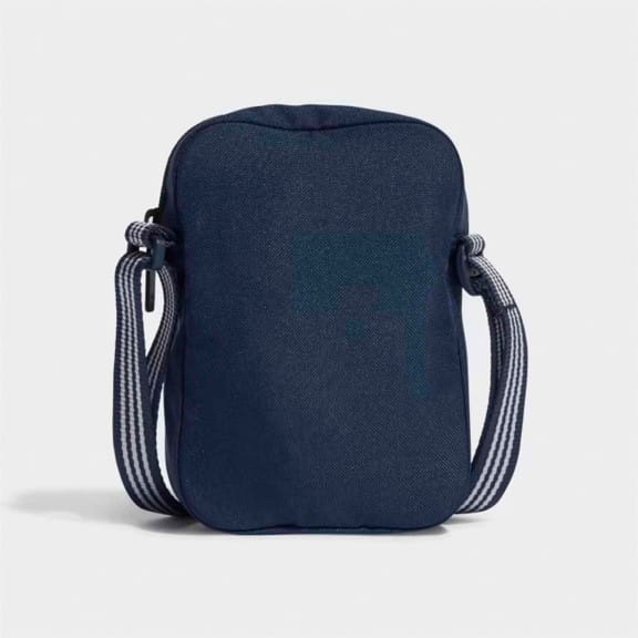 Adidas Originals AC Festival Umhängetasche – Recycelte Materialien, mit zwei Reißverschlusstaschen – Weiteres Produktbild 3 Adidas Originals AC Festival Umhängetasche – Recycelte Materialien, mit zwei Reißverschlusstaschen – Weiteres Produktbild 3