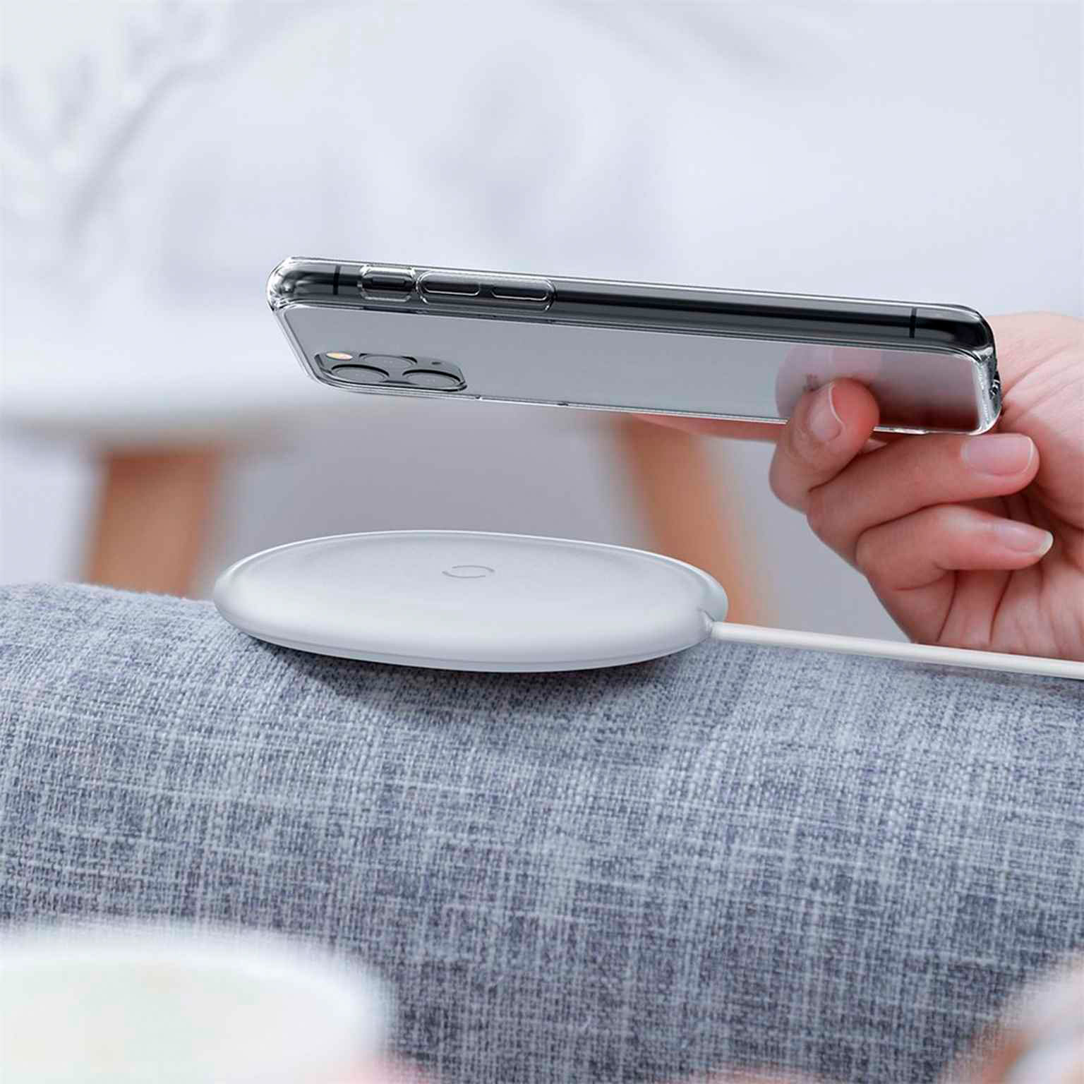 Baseus Jelly 15W Qi-Ladegerät – High-Speed Qi-Ladegerät, Qi Wireless Charging Pad mit 15W Leistung – Weiteres Produktbild 5