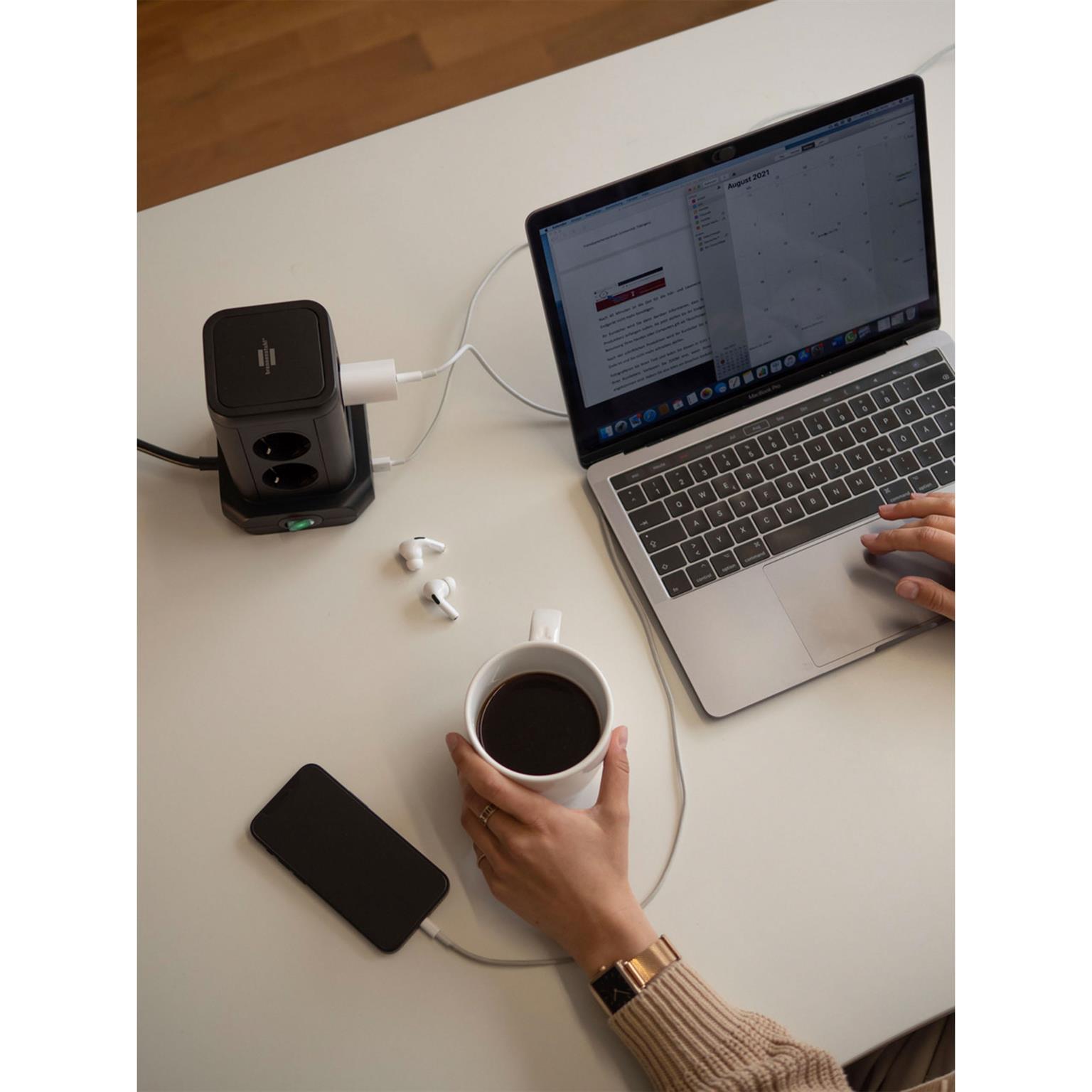 brennenstuhl Steckdosenturm 8-fach – Mehrfachsteckdose, USB-Steckdosenleiste mit Schalter, 2m Kabel – Weiteres Produktbild 3