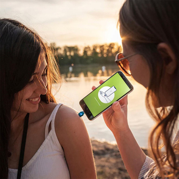 heat it Elektronischer Stichheiler – Juckreizlinderung bei Insektenstichen für iPhone 5 - 14 und iPad, Lightning – Weiteres Produktbild 4