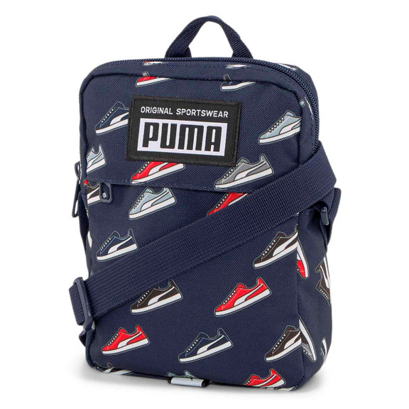 Puma Academy Portable – Sportliche Umhängetasche, Hauptfach mit Reißverschluss und Fronttasche – Weiteres Produktbild 1 Puma Academy Portable – Sportliche Umhängetasche, Hauptfach mit Reißverschluss und Fronttasche – Weiteres Produktbild 1