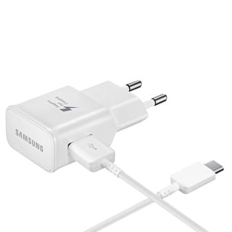 Samsung Netzteil – USB-A Ladegerät EP-TA20E für Smartphones und andere Geräte, mit Ladekabel auf USB-C, 15W – Weiß Samsung Netzteil – USB-A Ladegerät EP-TA20E für Smartphones und andere Geräte, mit Ladekabel auf USB-C, 15W – Weiß