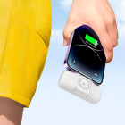 Wozinsky Mini Powerbank 5000 mAh – kompakte Powerbank mit USB-C Kabel, 15W Ladeleistung, Lightning Anschluss – Produktbild 5