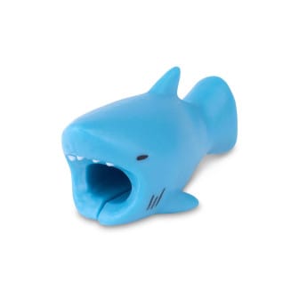 moex Kabelschutz für USB Ladekabel, niedliche bunte Tiere – PowerPets – Sharky (Hai) moex Kabelschutz für USB Ladekabel, niedliche bunte Tiere – PowerPets – Sharky (Hai)