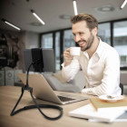 moex Tablet Halterung mit integrierter Ständer Funktion – Tablet Rack – Weiteres Produktbild 5